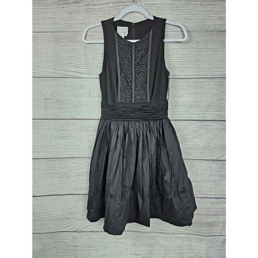 Donna Morgan Lace Front Design Sleeveless Dress Black Size 6